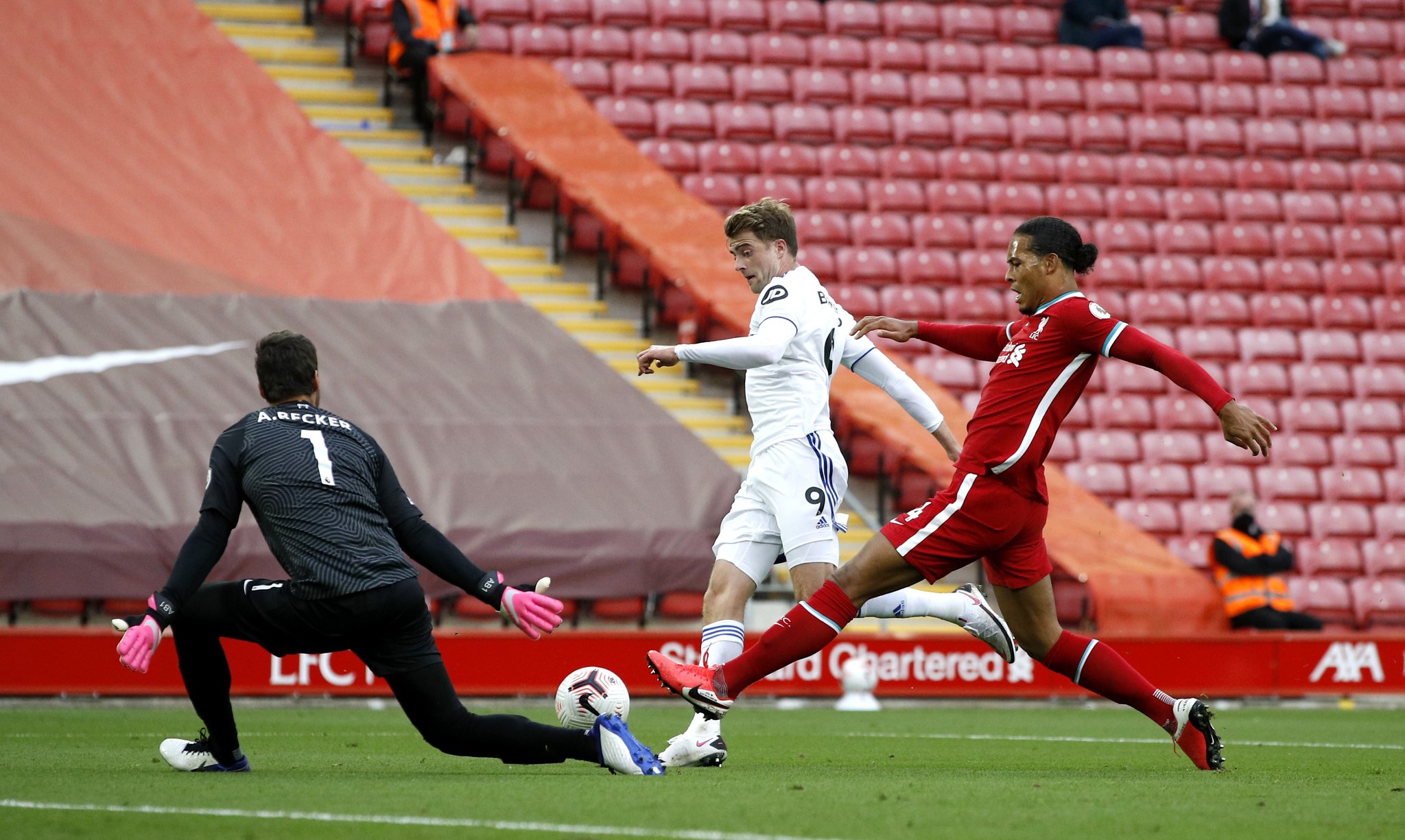 但球隊始終 但球隊始終