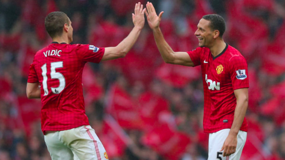 根據數據 根據數據